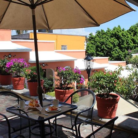 Hotel Antigua Posada Куэрнавака Экстерьер фото