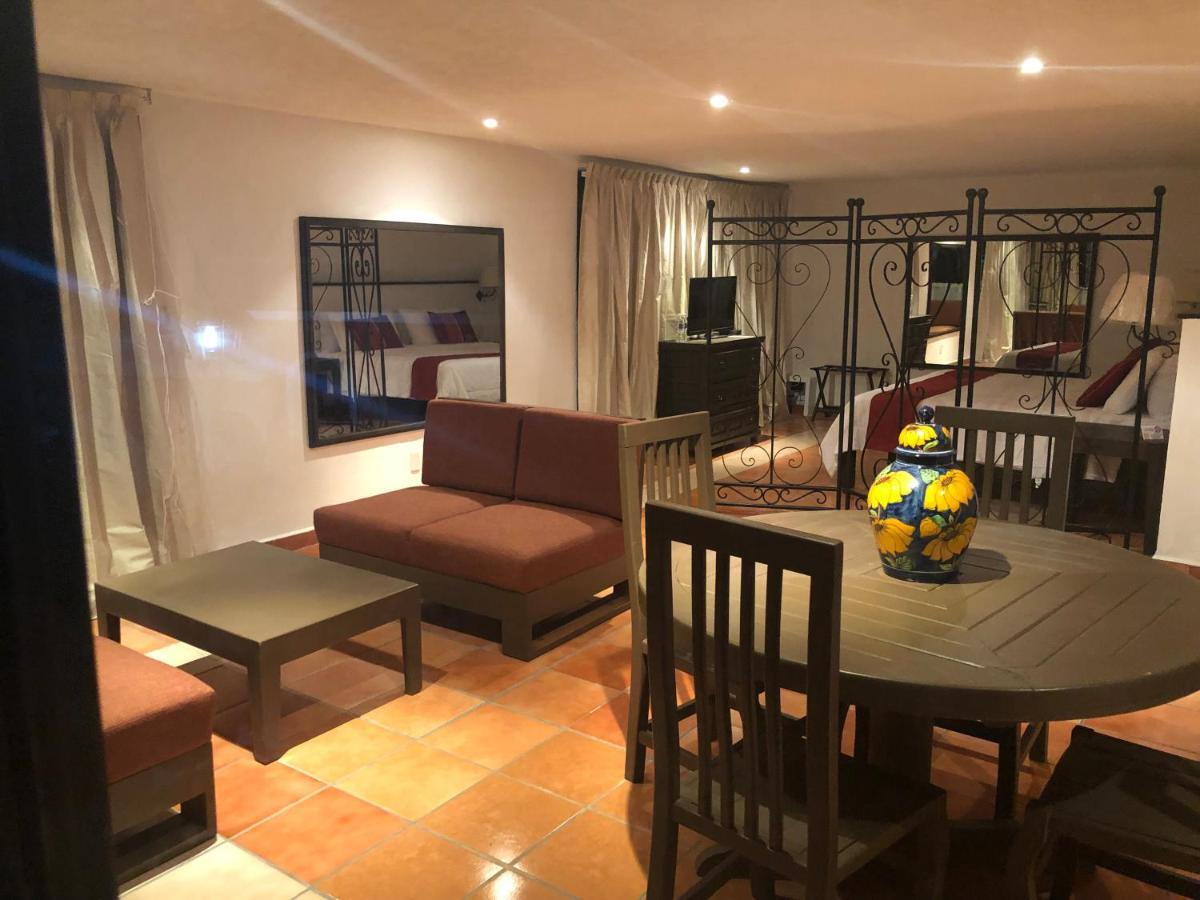 Hotel Antigua Posada Куэрнавака Экстерьер фото