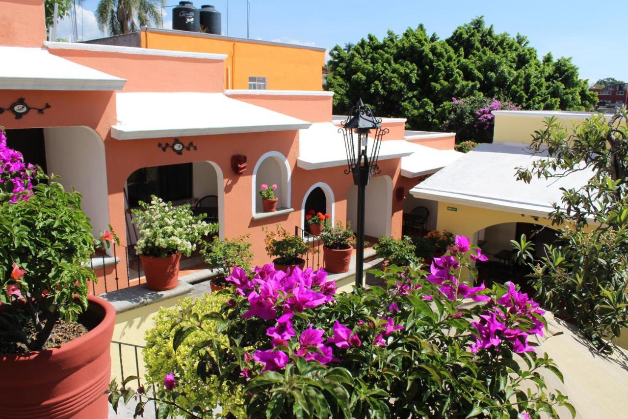 Hotel Antigua Posada Куэрнавака Экстерьер фото
